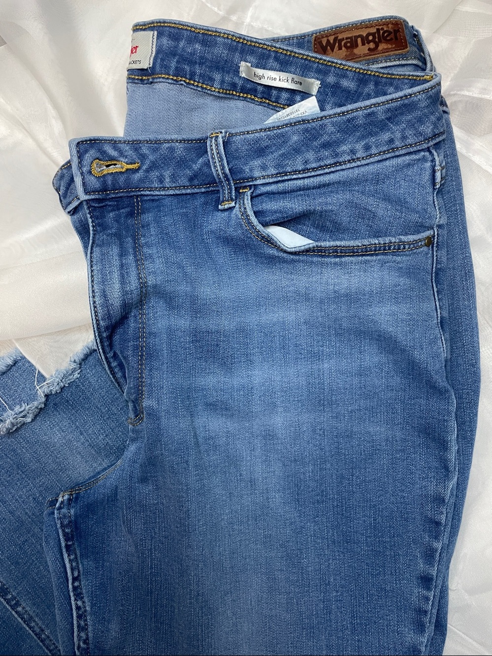 Wrangler Women's High-Rise kick flare